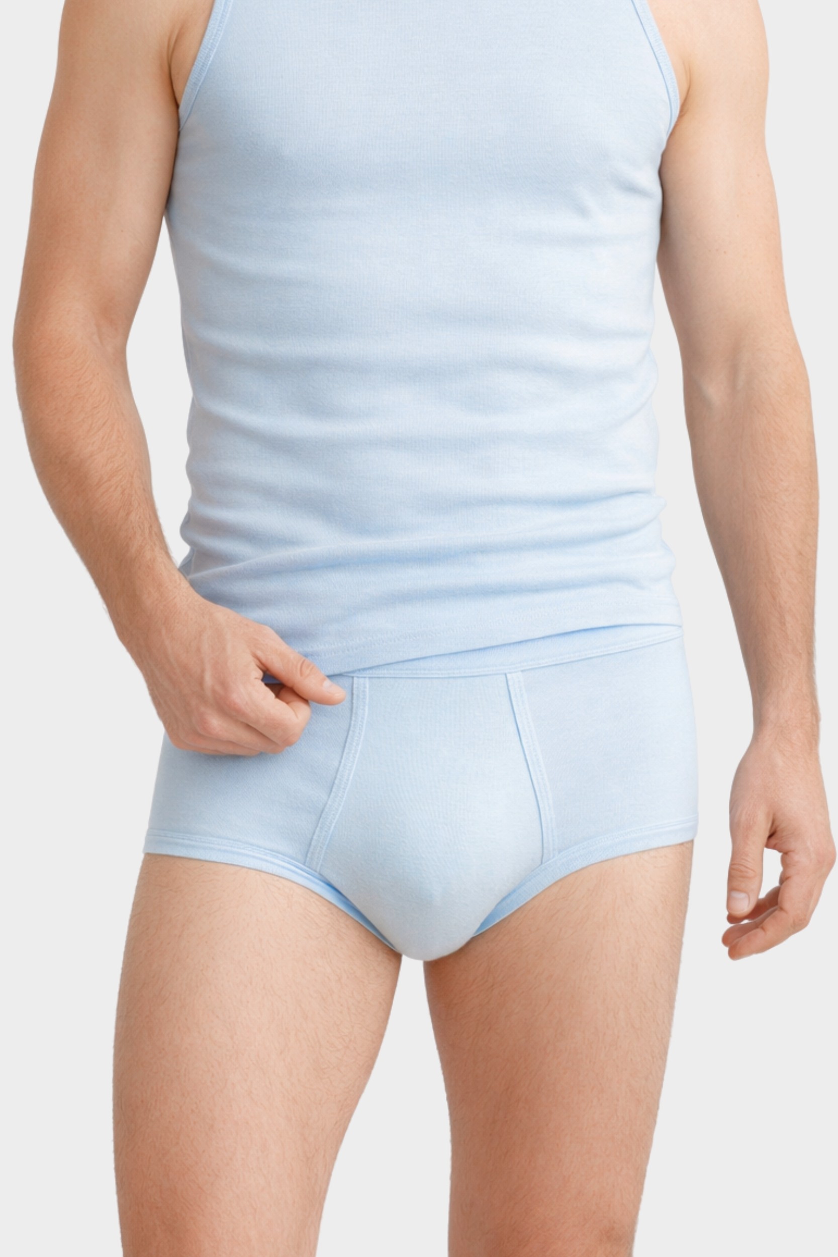 Slip mit Eingriff